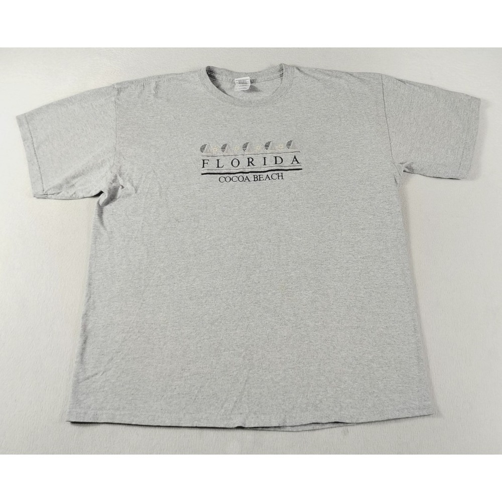 Gildan Florida Cocoa Beach Shirt Mens XL Gray Embroidered Sailboats Tee Travel